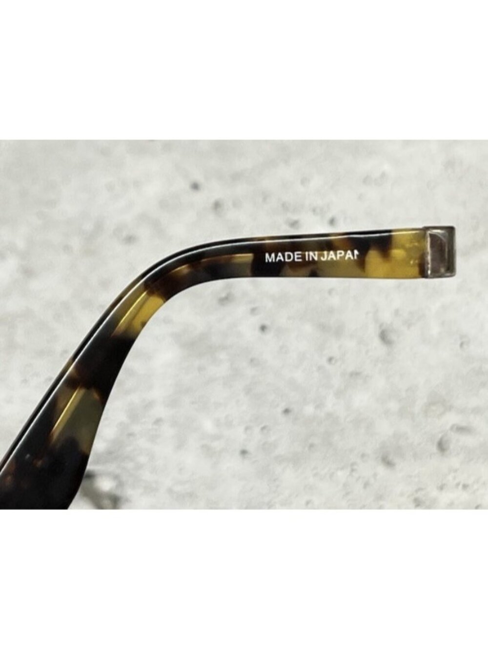 John Varvatos V358 UF Matte Tokyo Tortoise Round Eyeglasses Frames 49-20-145 - Picture 6 of 8